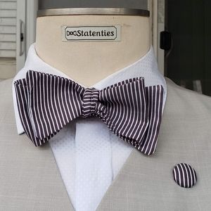 Bowtie & pocket square